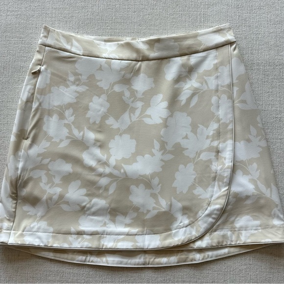G/FORE White and Cream Floral Mini Skirt - Picture 4 of 8